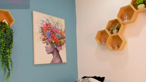 Agatha Bloom online show from 28, 3, 2026