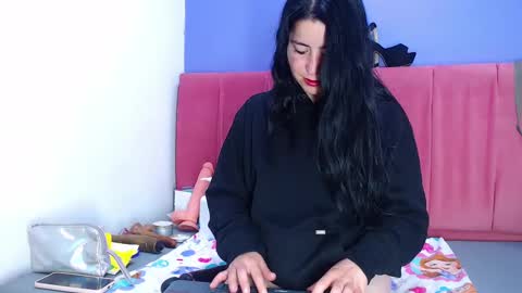 agathacorlincm101 online show from 19, 2, 2025