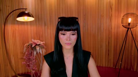 Agatha online show from 13, 5, 2026