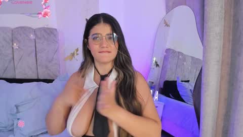 Agatha Owens online show from 6, 1, 2025