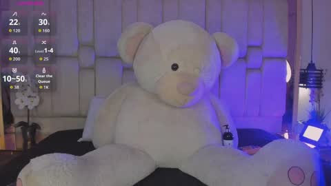 Snapshot of agathauwudoll chatting on 3, 5, 2026 agathauwudoll online show from 3, 5, 2026