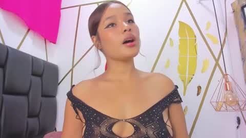 I have a name like many online show from 4, 12, 2024