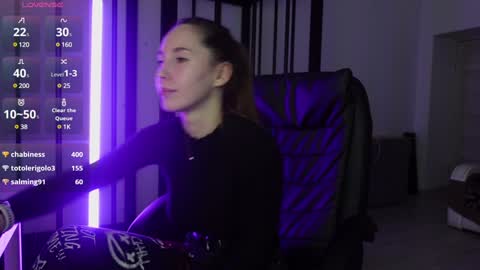 Agelina Lilly Laura online show from 24, 12, 2024