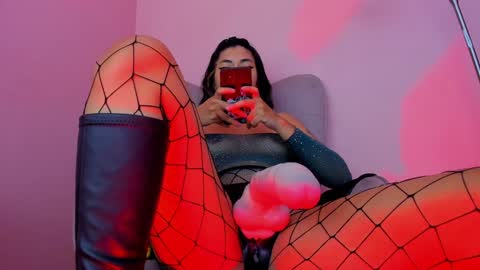 Snapshot of agnes_jones chatting on 20, 12, 2024 agnes_jones online show from 20, 12, 2024