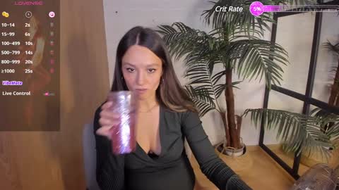Snapshot of agnes_sky chatting on 14, 12, 2024 Agnes online show from 14, 12, 2024
