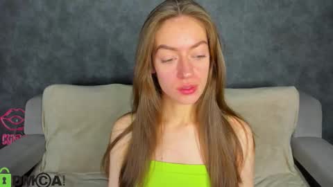 Snapshot of agnes_wells chatting on 28, 9, 2025 agnes wells online show from 28, 9, 2025