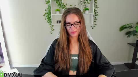 Snapshot of agnes_wells chatting on 6, 11, 2025 agnes wells online show from 6, 11, 2025