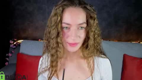 Snapshot of agnes_wells chatting on 22, 11, 2025 agnes wells online show from 22, 11, 2025