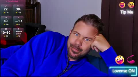 Blue Eyed Handsome Man online show from 15, 5, 2026