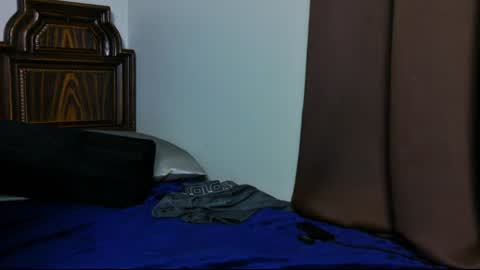 Snapshot of ahardman10 chatting on 27, 6, 2026 Blue Eyed Handsome Man online show from 27, 6, 2026