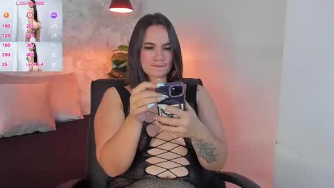 Snapshot of ahinovi_ chatting on 6, 3, 2026 Ahinovi online show from 6, 3, 2026