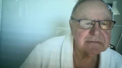 Snapshot of ahmole chatting on 26, 12, 2024 Ole online show from 26, 12, 2024