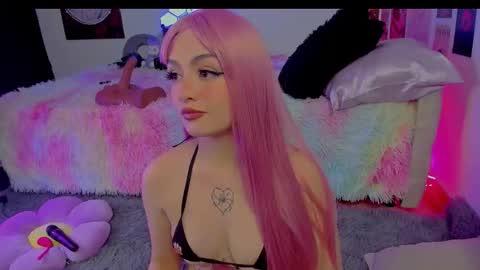 Snapshot of ahri_ossuri chatting on 17, 9, 2025 ahri online show from 17, 9, 2025