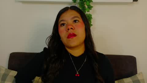 AHSLY online show from 20, 4, 2026