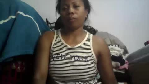 Snapshot of aicha_boobs chatting on 29, 4, 2026 Aicha boobs online show from 29, 4, 2026