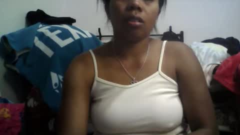 Snapshot of aicha_boobs chatting on 20, 5, 2026 Aicha boobs online show from 20, 5, 2026
