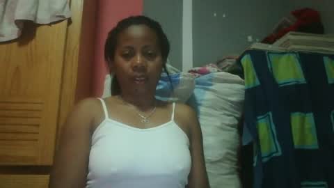 Aicha boobs online show from 1, 7, 2026