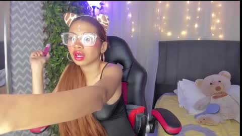 Snapshot of aida_princess chatting on 6, 3, 2025 Aida online show from 6, 3, 2025