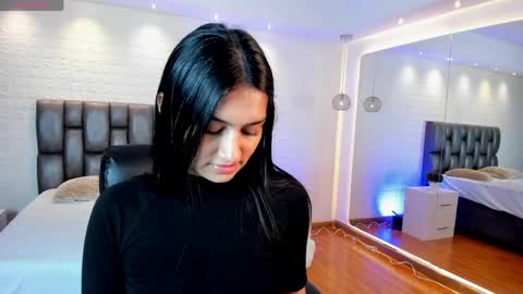 aidajoness online show from 2, 5, 2026