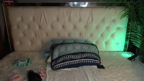 Snapshot of aidan_twink chatting on 26, 9, 2025 AIDAN online show from 26, 9, 2025