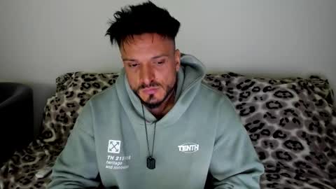 aidandark0 online show from 18, 11, 2025