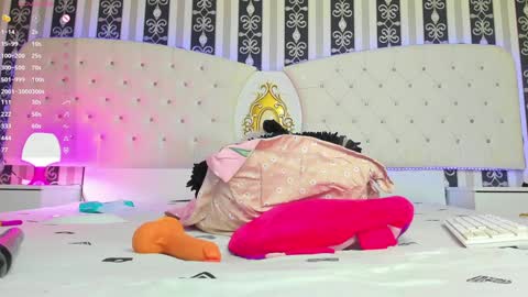 aidasina online show from 21, 1, 2025