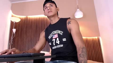 Snapshot of aiden_steel chatting on 1, 10, 2025 Aiden online show from 1, 10, 2025