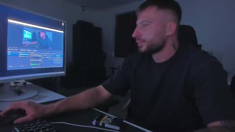 Snapshot of aidenmatthew chatting on 27, 9, 2025 Aiden online show from 27, 9, 2025