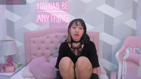 AikoLee online show from 25, 12, 2024