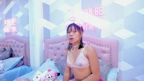 AikoLee online show from 18, 2, 2025