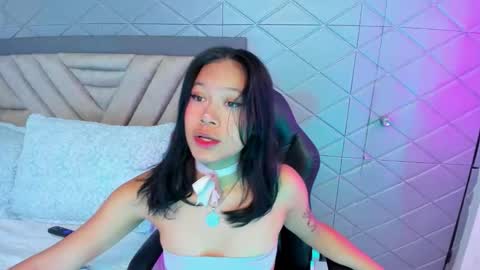 AikoLee online show from 15, 10, 2025