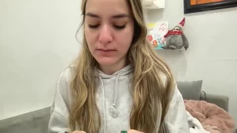 Aile online show from 25, 1, 2025