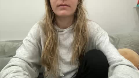 Aile online show from 25, 1, 2025