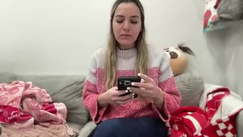 Aile online show from 9, 3, 2025