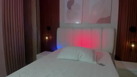   online show from 4, 2, 2026