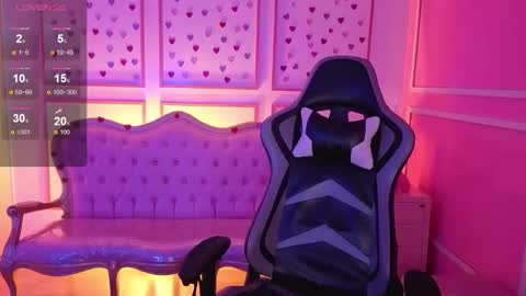 Snapshot of ailen_t_ chatting on 25, 9, 2025 ailen online show from 25, 9, 2025