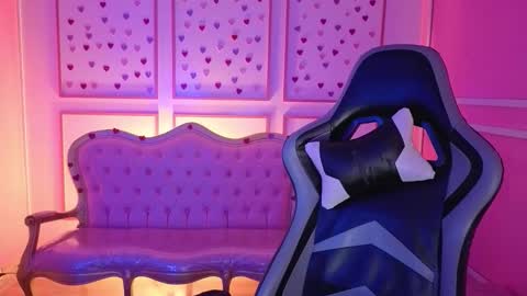 Snapshot of ailen_t_ chatting on 27, 9, 2025 ailen online show from 27, 9, 2025