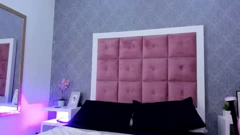 Snapshot of ailenaranda chatting on 12, 11, 2025 Ailen online show from 12, 11, 2025