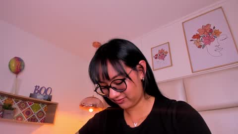 Snapshot of aily_yozuko chatting on 31, 12, 2024 Aily Yozuko online show from 31, 12, 2024