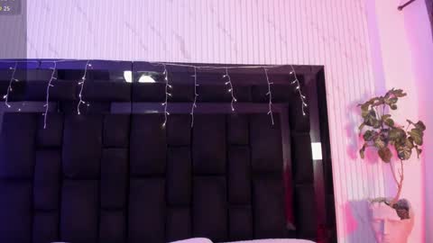 Snapshot of ailynblaze_ chatting on 13, 3, 2026 Ailyn Blaze online show from 13, 3, 2026