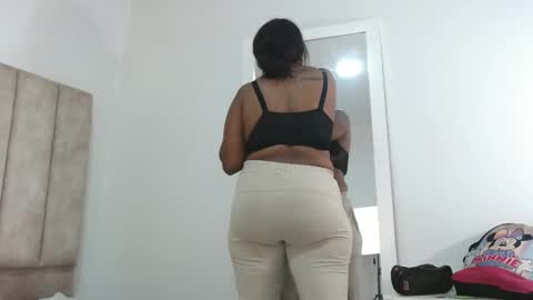 ailyndelosrios01 online show from 29, 9, 2025