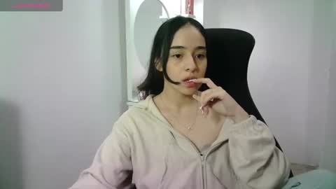 Snapshot of aineangeel chatting on 13, 7, 2026 AINE online show from 13, 7, 2026