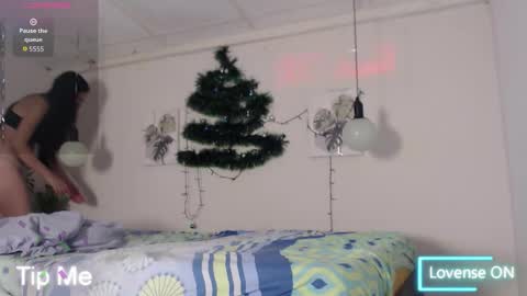 Ainoa  online show from 6, 1, 2026