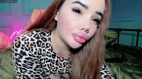 Aira online show from 25, 12, 2024