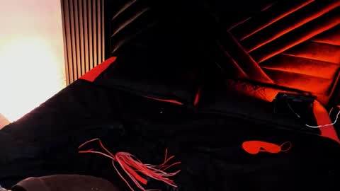 Airam Clair online show from 25, 10, 2025