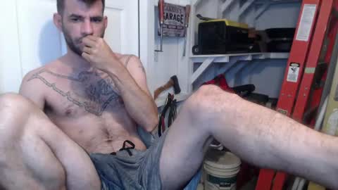 Leo  Airborn  Sir  Daddy online show from 9, 6, 2026