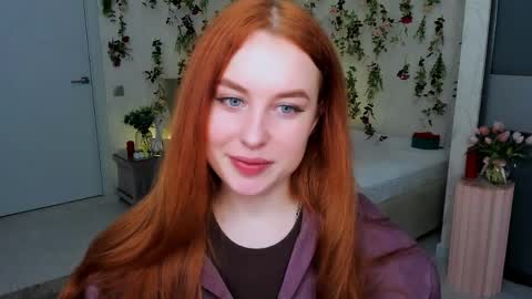 Snapshot of airysilhouette chatting on 4, 4, 2026 Louise online show from 4, 4, 2026