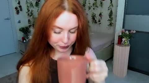 Snapshot of airysilhouette chatting on 13, 6, 2026 Louise online show from 13, 6, 2026