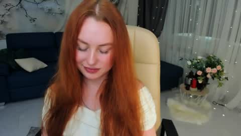 Snapshot of airysilhouette chatting on 16, 6, 2026 Louise online show from 16, 6, 2026