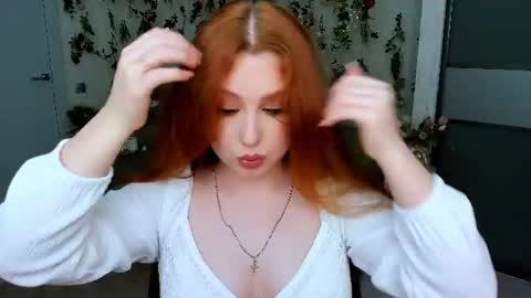 Snapshot of airysilhouette chatting on 21, 6, 2026 Louise online show from 21, 6, 2026